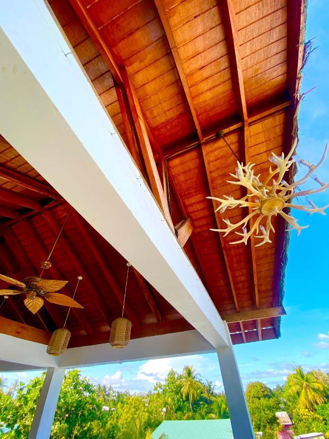 Sands Grand Dhigurah  Exterior photo