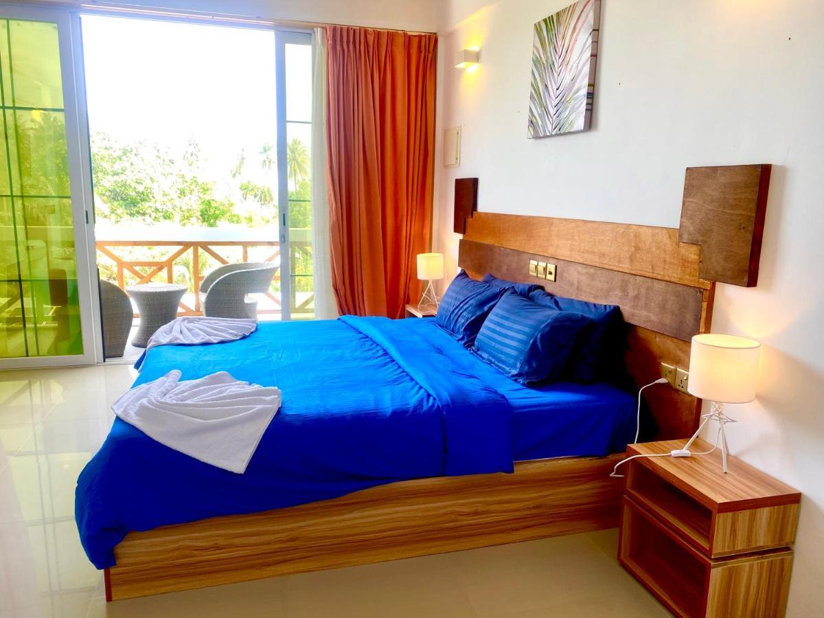 Sands Grand Dhigurah  Exterior photo